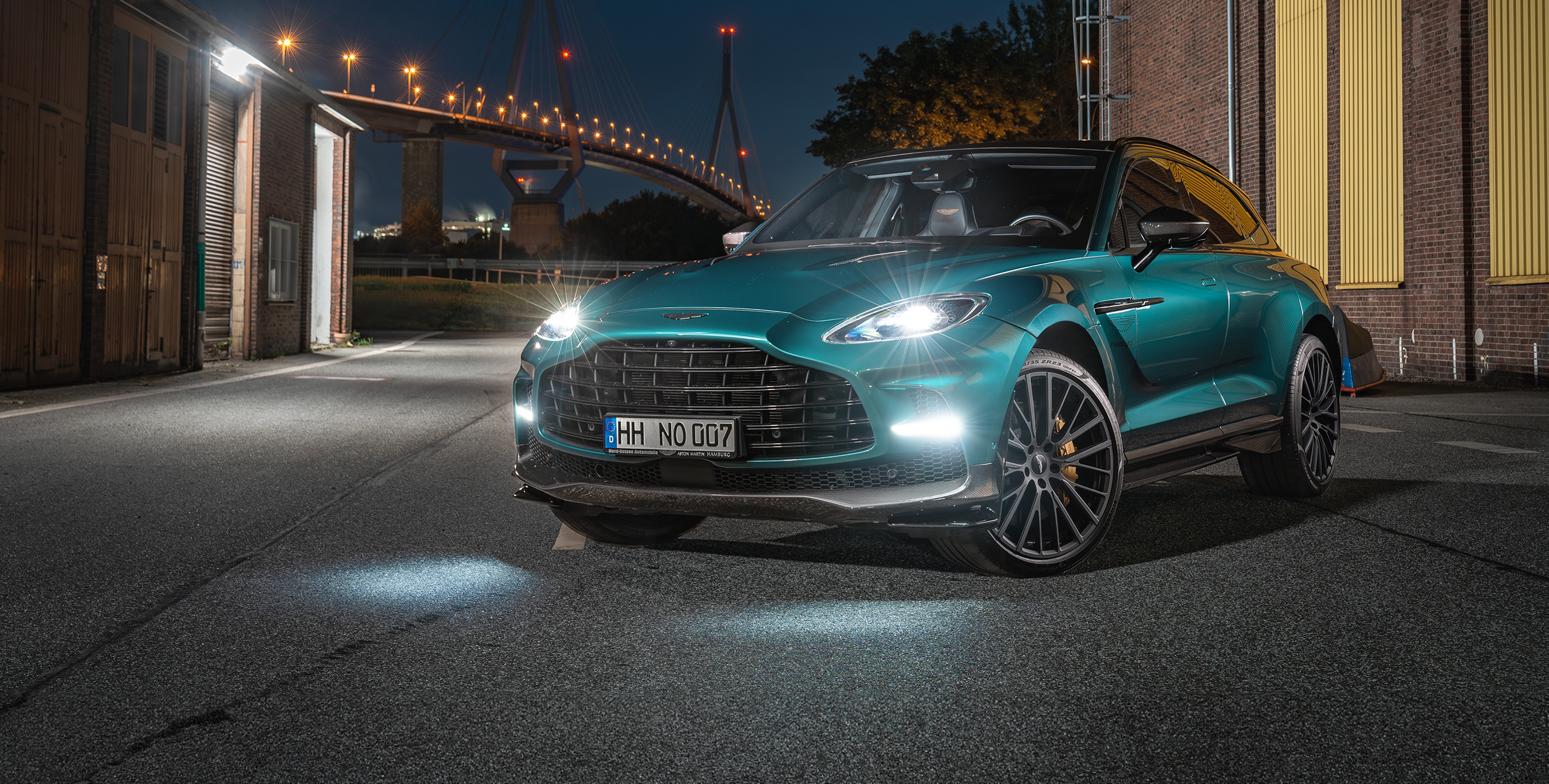 Aston Martin DBX Hamburg