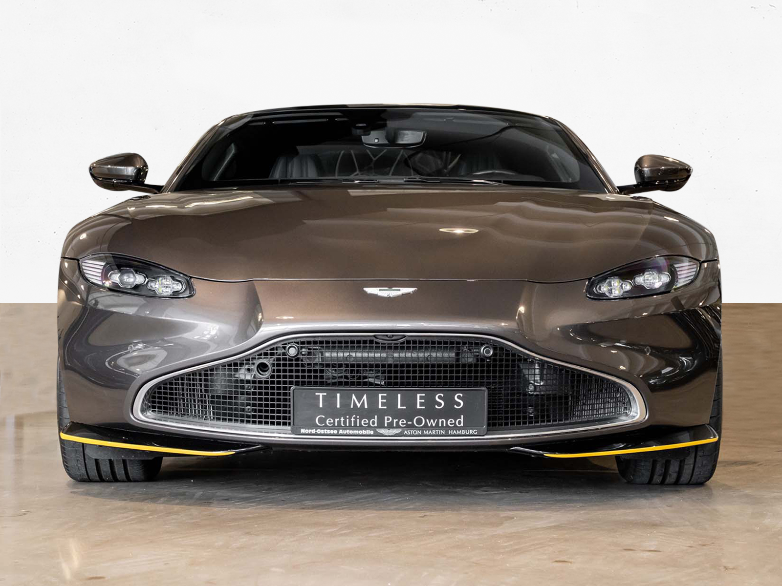 Aston Martin Vantage V8 Coupe 007 Edition 1 of 100