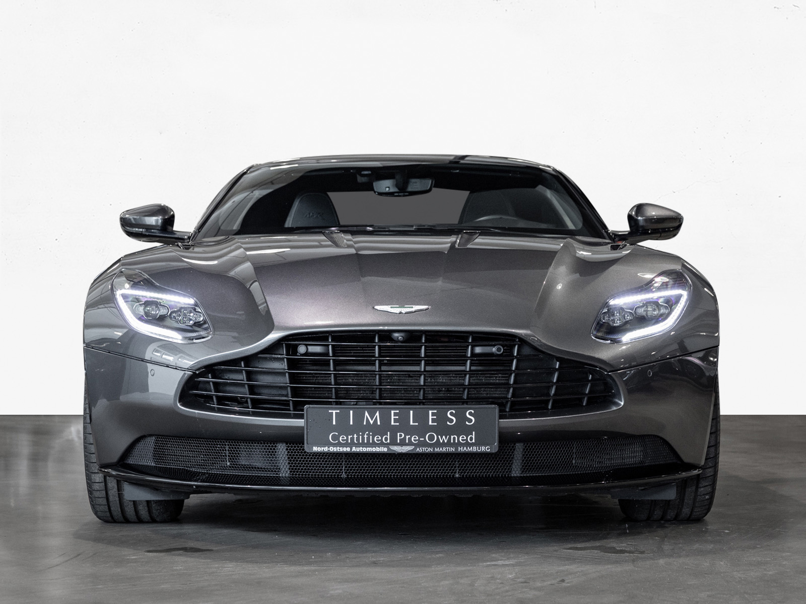 Aston Martin DB11 AMR V12 Coupé